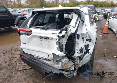 2025 Toyota Rav4 Hybrid Xle z USA, uszkodzony, nr VIN JTMRWRFV1SD313597